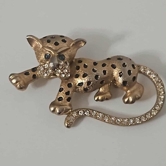 Vintage Signed JJ Rhinestone Leopard Cub - Picture 1 of 2